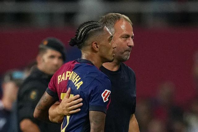 开云体育官网-弗利克到底踢的是什么？怎么就激活拉菲尼亚了？