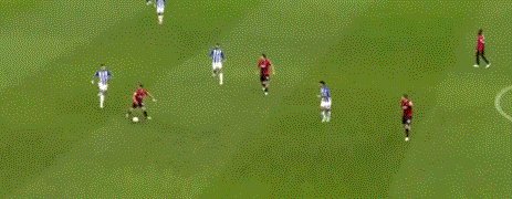 【欧冠】替补造乌龙 AC米兰主场1比1波尔图拿第1分